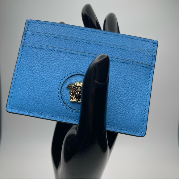 Versace Mini Medusa Blue Grainy Leather Slim Card Case - NWOT - Picture 1 of 6